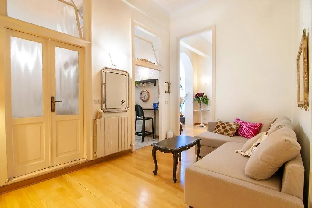 Piazza Delle Erbe Luxury House Apartment Verona