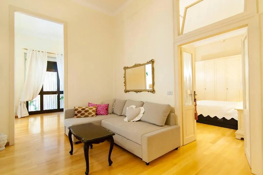 Piazza Delle Erbe Luxury House Apartment Verona